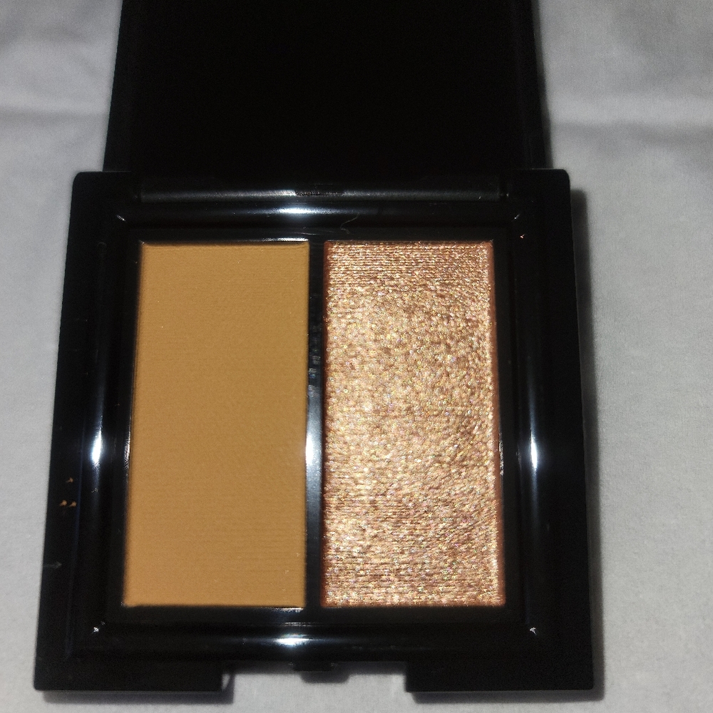 Element eyeshadow
